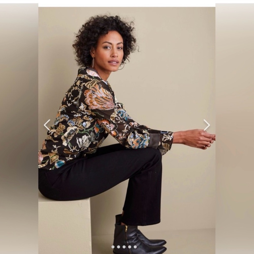 Soft Surroundings Deanna Floral Black Blouse Multifloral Medium - Picture 5 of 16